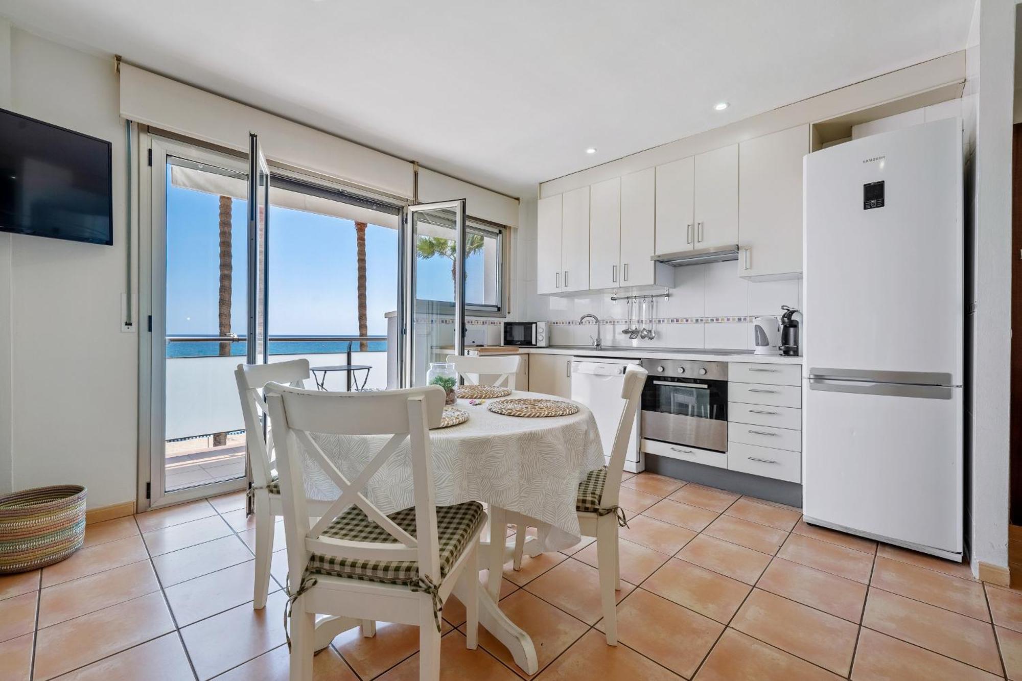 Apartment Hauzify I Colon 2b *