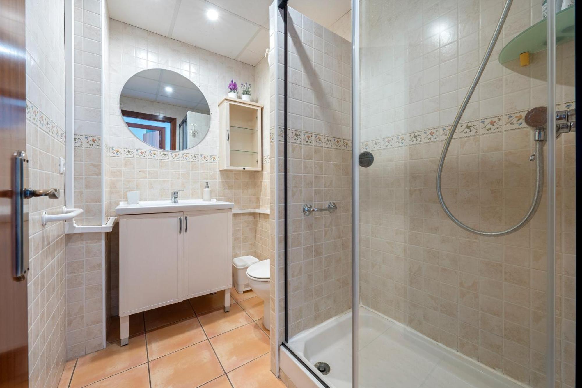 Apartment Hauzify I Colon 2b